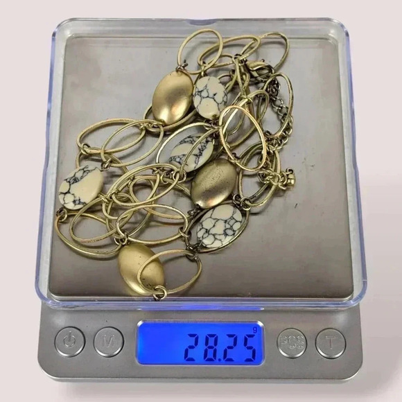 Gold Tone Cutout & Stone Necklace - Picture 5 of 5